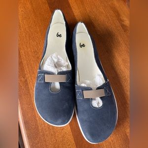 Be Lenka slip on shoes